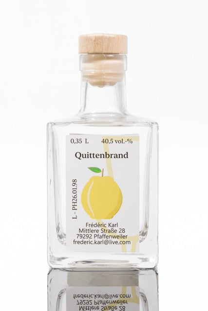 Das Produktbild des original Quittenbrand 1998 der Brennerei Karl aus Pfaffenweiler.